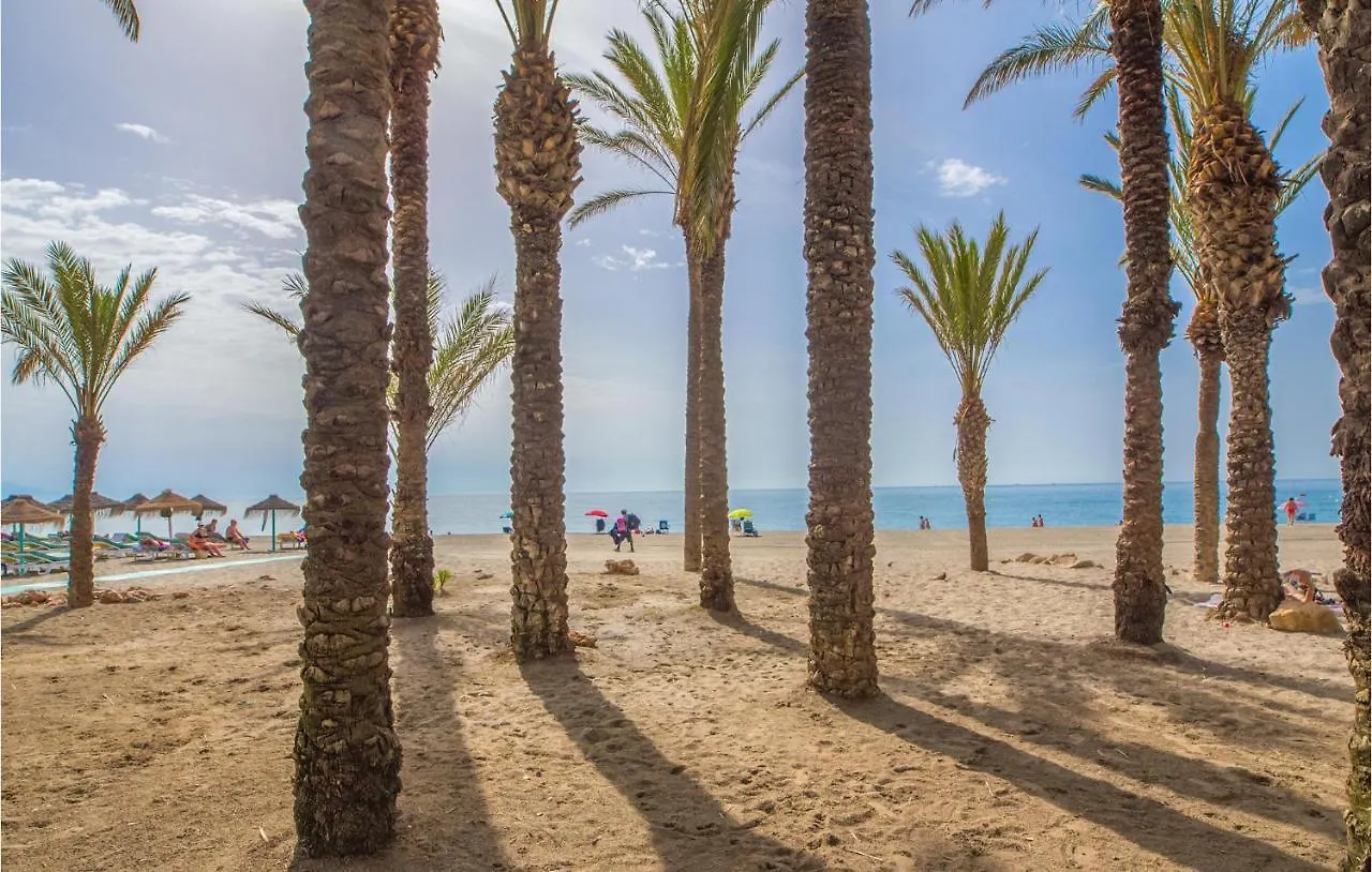 Cozy Apartment In Torremolinos With Kitchen